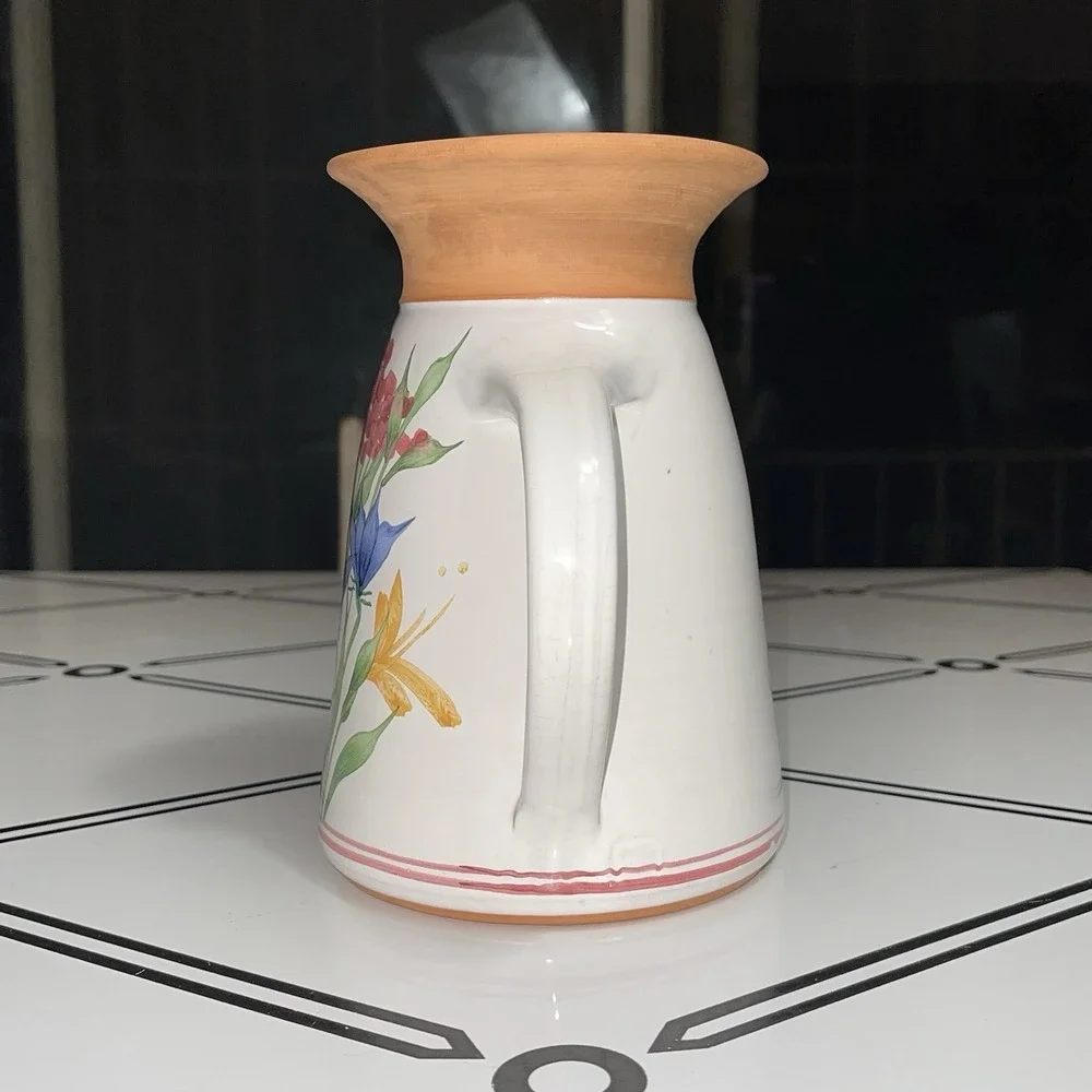 Vintage Emerson Creek Pottery Pitcher Vase Floral Flower Bedford‎ VA